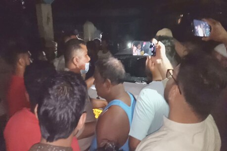 পশ্চিম গুৱাহাটী সমষ্টিৰ ধাৰাপুৰ মজলী ভোট কেন্দ্ৰত EVMক কেন্দ্ৰ কৰি উত্তপ্ত পৰিস্থিতি, আৰক্ষীৰ লাঠিচালনা, শূন্যলৈ গুলী