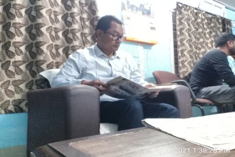 নিৰ্বাচনত পৰাজিত হোৱাৰ ভয়ত পলাইছে AIUDFৰ প্ৰাৰ্থী! BJPৰ দাবী নিৰ্বাচনত পৰাজিত হোৱাৰ ভয়ত পলাইছে AIUDFৰ প্ৰাৰ্থী! BJPৰ দাবী