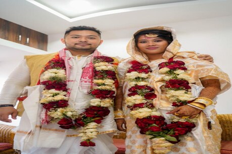 প্ৰশিক্ষকৰ সৈতে বিবাহপাশত আবদ্ধ হ'ল বিশ্ব চেম্পিয়ন বক্সাৰ অংকুশিতা বড়ো প্ৰশিক্ষকৰ সৈতে বিবাহপাশত আবদ্ধ হ'ল বিশ্ব চেম্পিয়ন বক্সাৰ অংকুশিতা বড়ো