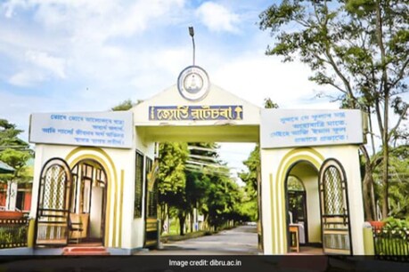 বহু প্ৰত্যাশিত ডিব্ৰুগড়ৰ বিশ্ববিদ্যালয়ৰ নিৰ্বাচন।কোন হ'ল নতুন সভাপতি, সম্পাদক? বহু প্ৰত্যাশিত ডিব্ৰুগড়ৰ বিশ্ববিদ্যালয়ৰ নিৰ্বাচন।কোন হ'ল নতুন সভাপতি, সম্পাদক?