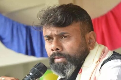 চতুৰ্থবাৰৰ বাবে মৰিয়নী সমষ্টিৰ পৰা বিধায়ক ৰূপে জয়ী হ'বলৈ সক্ষম হোৱা ৰূপজ্যোতি কুৰ্মী শান্তি আলোচনাৰ বাবে আলফাৰ মধ্যস্থতাকাৰী হ'বলৈ সাজু।