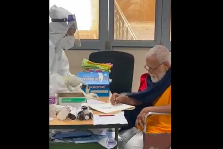ভাল খবৰ! কোভিডক জয় কৰি স্বগৃহলৈ উভতিল বিশিষ্ট চিত্ৰশিল্পী নীলপৱন বৰুৱা ভাল খবৰ! কোভিডক জয় কৰি স্বগৃহলৈ উভতিল বিশিষ্ট চিত্ৰশিল্পী নীলপৱন বৰুৱা