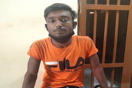 হোজাইত চুলি বেপাৰীয়ে অপহৰণ কৰিলে কিশোৰীক, পশ্চিম বংগৰ পৰা আৰক্ষীয়ে উদ্ধাৰ কৰিলে কিশোৰীসহ অপহৰণকাৰীক হোজাইত চুলি বেপাৰীয়ে অপহৰণ কৰিলে কিশোৰীক, পশ্চিম বংগৰ পৰা আৰক্ষীয়ে উদ্ধাৰ কৰিলে কিশোৰীসহ অপহৰণকাৰীক