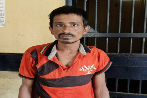 যমুনামুখৰ বালিৰাম পথাৰত আফজল হুছেইন ওৰফে ৰাজা নামৰ এজন নিচাজাতীয় দ্ৰব্য সৰবৰাহকাৰীক আটক কৰে।