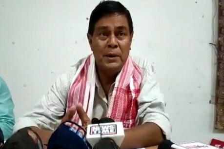 নগাঁও আৰু কাছাৰ কাগজ কলৰ নিলামৰ বিৰোধিতা সৰভোগৰ বিধায়ক মনোৰঞ্জন তালুকদাৰৰ। নিলামৰ জাননী প্রত্যাহাৰ কৰাৰ দাবী। নগাঁও আৰু কাছাৰ কাগজ কলৰ নিলামৰ বিৰোধিতা সৰভোগৰ বিধায়ক মনোৰঞ্জন তালুকদাৰৰ। নিলামৰ জাননী প্রত্যাহাৰ কৰাৰ দাবী।