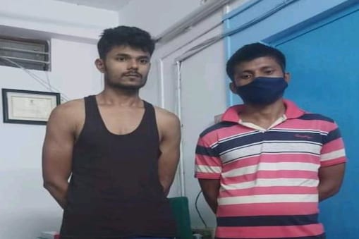ড্ৰাগছ সৰবৰাহকাৰী নহয়,  এইবাৰ নাজিৰাত ড্ৰাগছৰ ডীলাৰৰ বিৰুদ্ধে অভিযান আৰক্ষীৰ। অভিযানত দুজন আটক। ৮৭,৮০০ টকা নগদ ধন , ১৭.৪৯ গ্ৰাম ব্ৰাউন চুগাৰ, এখন পালছাৰ আৰু দুটা ম'বাইল জব্দ ৷