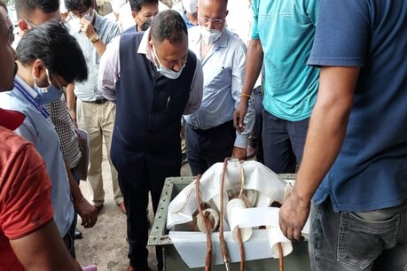 ধৰা পৰিল বিদ্যুৎ চুৰিৰে ৰাজহ ফাঁকি দিয়া মহানগৰীৰ দুই বৃহৎ কাৰখানাঃ খবৰ পায়েই উপস্থিত শক্তিমন্ত্ৰী ধৰা পৰিল বিদ্যুৎ চুৰিৰে ৰাজহ ফাঁকি দিয়া মহানগৰীৰ দুই বৃহৎ কাৰখানাঃ খবৰ পায়েই উপস্থিত শক্তিমন্ত্ৰী