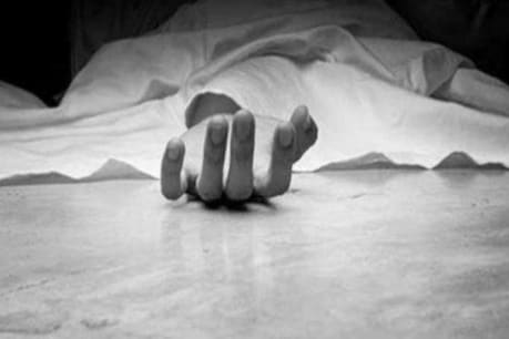 গৰু এৰাল দিয়াৰ বাবে গৈ উভতি নাহিল অভয়াখুঁটিৰ দুই কিশোৰী, গছত ওলমি থকা অৱস্থাত উদ্ধাৰে সৃষ্টি কৰিছে চাঞ্চল্য গৰু এৰাল দিয়াৰ বাবে গৈ উভতি নাহিল অভয়াখুঁটিৰ দুই কিশোৰী, গছত ওলমি থকা অৱস্থাত উদ্ধাৰে সৃষ্টি কৰিছে চাঞ্চল্য