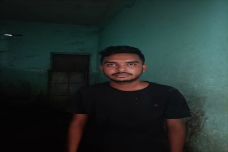 হাজোৰ বাগটাত ৰাইজৰ ৰোষত ২ ড্ৰাগছ সৰবৰাহকাৰী ! ৰাইজে হেৰ'ইন-নগদ ধনসহ ধৰি দুয়োকে চমজাই দিলে আৰক্ষীক... হাজোৰ বাগটাত ৰাইজৰ ৰোষত ২ ড্ৰাগছ সৰবৰাহকাৰী ! ৰাইজে হেৰ'ইন-নগদ ধনসহ ধৰি দুয়োকে চমজাই দিলে আৰক্ষীক...