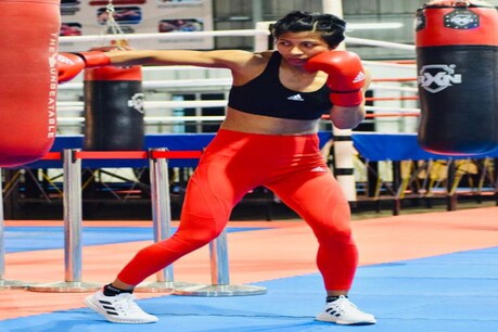 Lovlina Bargohain at Olympic : অলিম্পিকৰ ৰিঙত যুঁজৰ বাবে সাজু লাভলিনা বৰগোহাঁই। লাভলিনাৰ অপেক্ষা খেলৰ সূচীলৈ। Lovlina Bargohain at Olympic : অলিম্পিকৰ ৰিঙত যুঁজৰ বাবে সাজু লাভলিনা বৰগোহাঁই। লাভলিনাৰ অপেক্ষা খেলৰ সূচীলৈ।