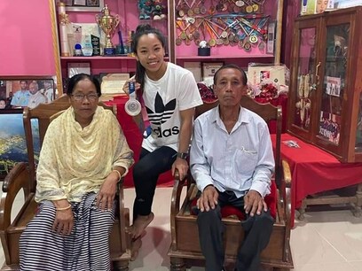 Mirabai Chanu: মীৰাবাঈ চানুৰ বায়'পিক প্ৰসংগত প্ৰশ্ন কৰাত খেলুৱৈগৰাকীয়ে ক'লে এনে ইচ্ছাৰ কথা Mirabai Chanu: মীৰাবাঈ চানুৰ বায়'পিক প্ৰসংগত প্ৰশ্ন কৰাত খেলুৱৈগৰাকীয়ে ক'লে এনে ইচ্ছাৰ কথা