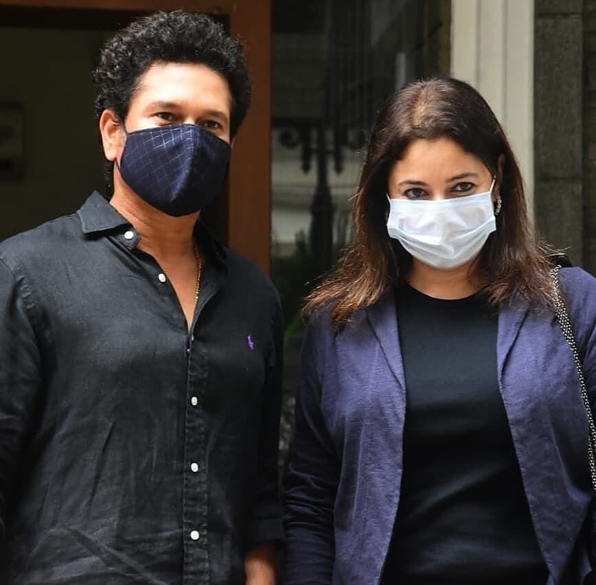  শচীন-অঞ্জলিৰ প্ৰেমৰ এই মৰমলগা কাহিনীয়ে যুৱক-যুৱতীসকলক যুগ-যুগলৈ অনুপ্ৰাণিত কৰি থাকিব। (Twitter Photo)