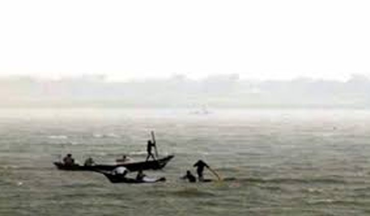  ব্ৰাহ্মণবাৰীৰ জিলা প্ৰশাসক হায়াত উদ দৌলা খান ঘটনাস্থলীত উপস্থিত হয়। নিহত পৰিয়ালৰ বাবে আৰ্থিক সাহায্যৰ কথাও ঘোষণা কৰে। জিলা প্ৰশাসকে জনাই যে, নিহত পৰিয়ালসমূহক ২০ হাজাৰকৈ টকা দিয়া হ'ব। ইফালে দুৰ্ঘটনাৰ তদন্তৰ বাবে তিনি জনীয়া কমিটী গঠন কৰি দিয়া হৈছে।