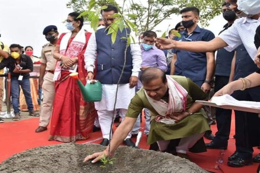 গুৱাহাটীৰ(Guwahati) ফাঁচীবজাৰত পুৰণি কাৰাগাৰৰ মুঠ ৫৪ বিঘা ভূমিৰ ৩৫ বিঘাত Botanical Garden নিৰ্মাণ হ'ব। ইয়াৰে ১৯ বিঘা ভূমি অতিৰিক্তভাৱে খালী ৰখা হ'ব। 
