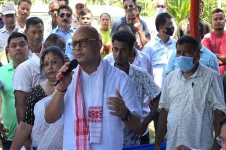 উপ–নিৰ্বাচনত থাওৰা সমষ্টিত সুশান্ত বৰগোহাঁই হ’ব বিজেপি প্ৰাৰ্থী! ইংগিত দিলে পীযূষ হাজৰিকাই উপ–নিৰ্বাচনত থাওৰা সমষ্টিত সুশান্ত বৰগোহাঁই হ’ব বিজেপি প্ৰাৰ্থী! ইংগিত দিলে পীযূষ হাজৰিকাই
