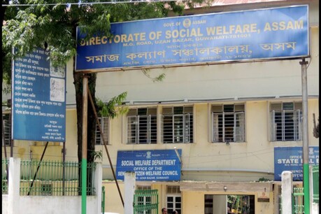 বিতৰ্কত সমাজ কল্যাণ বিভাগ, IAS বিষয়াৰ ঠাইত সঞ্চালক পদত বহুৱাই ৰাখিছে অসম অসামৰিক সেৱাৰ বিষয়াক