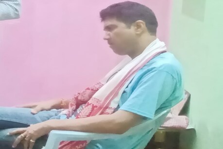 কোকৰাঝাৰত গ্ৰেপ্তাৰ আৱকাৰী অধীক্ষক ! নগদ ২৫ হাজাৰ টকা উৎকোচ লৈ থকা সময়তে ধৰা পৰিল হিমানজ্যোতি বৰা... কোকৰাঝাৰত গ্ৰেপ্তাৰ আৱকাৰী অধীক্ষক ! নগদ ২৫ হাজাৰ টকা উৎকোচ লৈ থকা সময়তে ধৰা পৰিল হিমানজ্যোতি বৰা...