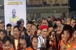 ডিফুত ফুটবলত হাৰিল জুবিন...! কাৰ্বি শিল্পী সন্থাৰে ফুটবলত ৫-১ গʼলত পৰাস্ত