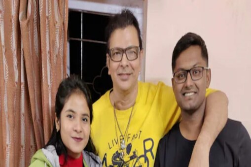 সকলো অতিথিক বিয়ালৈ নিমন্ত্ৰণ কৰা হৈছে ই-কাৰ্ডৰ জৰিয়তে। মুঠ ৪৫০ গৰাকী অতিথিক নিমন্ত্ৰণ জনোৱা হৈছে এইখন বিয়ালৈ। বিয়াৰ সময়ত সকলোৱেই Google Teams যোগে বিয়াত উপস্থিত থাকিব।