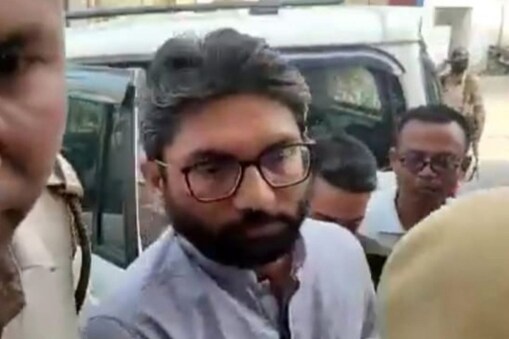 জানিব পৰা মতে, গোৱালপাৰাতো মেৱানীৰ বিৰুদ্ধে আন এটা গোচৰ দিয়া হৈছে।