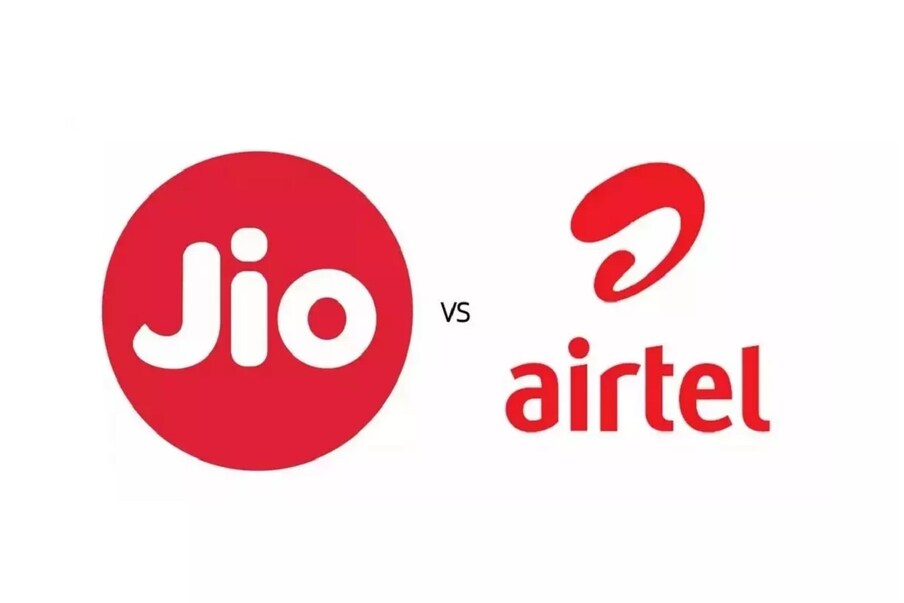  এয়াৰটেল (Airtel) আৰু জিঅ'(Jio) দুয়োটাই বিভিন্ন ধৰণৰ প্ৰিপেইড প্লেন লৈ আহিছে। এই সকলো বোৰ প্ৰিপেইড আঁচনিৰ সৈতে, ব্যৱহাৰকাৰীসকলে বিনামূলীয়াকৈ ডিজনী প্লাছ হটষ্টাৰৰ সুবিধা লাভ কৰিব। আই পি এল ২০২২ ৰ অফিচিয়েল ষ্ট্ৰীমিং অংশীদাৰ হৈছে ডিজনী প্লাছ হটষ্টাৰ। ফলস্বৰূপে, এই অ'টিটি প্লেটফৰ্মৰ চাহিদা যথেষ্ট বেছি। কিন্তু আই পি এল ইয়াত চাবস্ক্ৰিপশ্বন অবিহনে দেখা নাযায়। ফলস্বৰূপে, এয়াৰটেল আৰু জিঅ'ই তেওঁলোকৰ প্ৰিপেইড প্লেনত এই অ'টিটি প্লেটফৰ্ম যোগ কৰিছে। যদি আপুনি প্ৰিপেইড প্লেন ৰিচাৰ্জ কৰে, ব্যৱহাৰকাৰীসকলে ইয়াৰ সদস্যতা বিনামূলীয়াকৈ পাব।