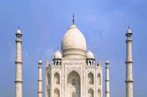 Taj Mahal: এলাহাবাদ উচ্চ ন্যায়ালয়ে কয় যে তাজমহলৰ আঁৰত থকা "প্ৰকৃত সত্য" বিচাৰি উলিওৱাৰ বাবে এখন সমিতি গঠন কৰাৰ আবেদন এটা "ন্যায়সঙ্গত" (justiciable) বিষয় নহয়। "