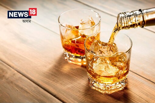 সুৰাপায়ীৰ বাবে দুঃখবৰ, অসমত বৃদ্ধি সুৰাৰ মূল্য। ৬৫ শতাংশকৈ বৃদ্ধি পাব সকলো সুৰাৰ মূল্য। ১২ দিন পাছৰ পৰা ১৫জুনৰ পৰা বৃদ্ধি পাব সুৰাৰ মূল্য।