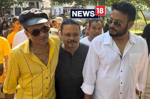দীৰ্ঘ সময়ৰ পিছত শুকুৰবাৰে একেলগে দেখা গল যুৱ প্ৰজন্মৰ হাৰ্টথ্ৰৱ জুবিন গাৰ্গ, জনপ্ৰিয় অভিনেতা যতীন বৰা আৰু জনপ্ৰিয় সংগীত শিল্পী মানস ৰবীনক। 