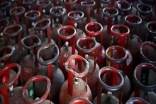 LPG চিলিণ্ডাৰক লৈ ডাঙৰ সিদ্ধান্ত মোদী চৰকাৰৰ!