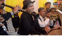 এইবাৰ বেণ্ড পাৰ্টীৰ সৈতে জুবিন