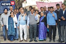 কেজৰিৱাল শাসিত দিল্লীৰ পৌৰ নিগমৰ নিৰ্বাচনত কোনে মাৰিব শেষ হাঁহি?