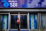 SBI গ্ৰাহকৰ বাবে বেয়া খবৰ ! বেঙ্কে ঋণ বৃদ্ধি কৰিব, গৃহ-অটো ঋণত EMI বাঢ়িব