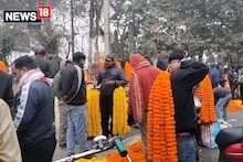 আচৰিত হ'ব মাত্ৰ ৪ ঘণ্টাতে মাছখোৱাত বিক্ৰী হোৱা ফুলৰ পৰিমাণ জানি