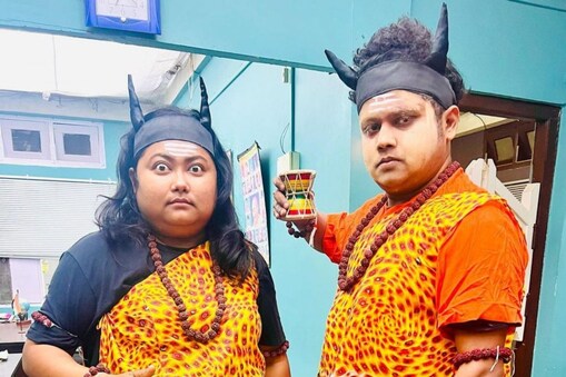 অভিনেত্ৰী চুমকী কচাৰীয়ে নিজৰ ইনষ্টাগ্ৰামযোগে শ্বেয়াৰ কৰিছে দুখন বিশেষ ফটো।