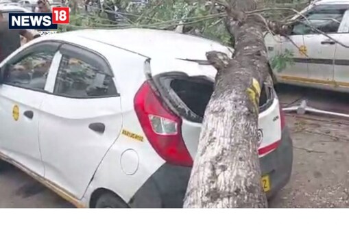 বিমানবন্দৰৰ টেক্সি চালকৰ দাবী ক্ষতিগ্ৰস্ত বাহনসমূহৰ ক্ষতিপূৰণ ভৰিব লাগিব বিমানবন্দৰ কৰ্তৃপক্ষই।