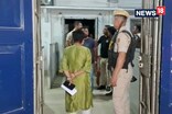 ধাবাৰ পৰা ৫ যুৱতীসহ ১৭জন যুৱকক আটক!