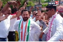 কৰ্ণাটকৰ ফলাফলৰ পিছতে যোৰহাট নগৰত উচাহ, ৰাজপথতে এপাক নাচিলে ৰাণা গোস্বামীয়ে