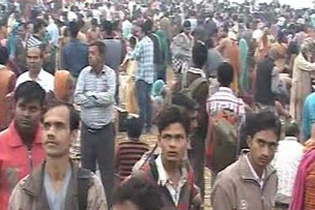 महाकुंभ में हादसा रोकने को खास इंतजाम, सुरक्षा कड़ी महाकुंभ में हादसा रोकने को खास इंतजाम, सुरक्षा कड़ी