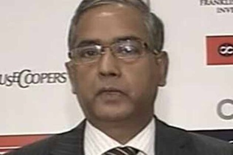 म्यूचुअल फंड अपनी ताकत का विस्तार करे: सेबी म्यूचुअल फंड अपनी ताकत का विस्तार करे: सेबी