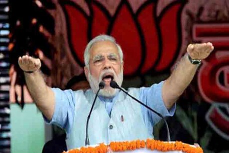 भाजपा के नेता नरेंद्र मोदी ने शुक्रवार को कहा कि उत्तर प्रदेश में बाप-बेटे की सरकार पशु पालकों का ही भला नहीं कर सकी, यहां सब हवा में चल रहा है, जबकि जमीनी हकीकत से किसी का कोई वास्ता नहीं है।