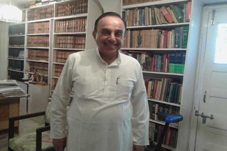 पिछले साल आम चुनावों से ठीक पहले अपनी जनता पार्टी का विलय बीजेपी में करने के बाद से भगवा राजनीति का प्रमुख चेहरा बने सुब्रमण्यम स्वामी अपनी खास स्टाइल ऑफ पॉलीटिक्स के लिए जाने जाते हैं।