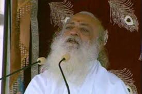 जेल में बंद आसाराम बाबू ने एक बार फिर बॉलीवुड अभिनेता सलमान खान पर निशाना साधा है।