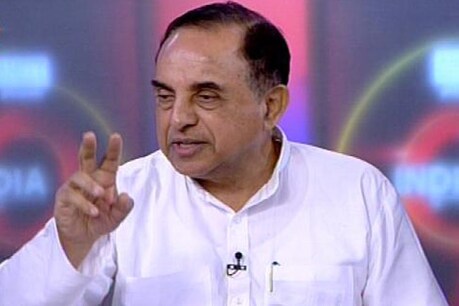 आपातकाल के समय दिल्ली हवाई अड्डे पर जहाज से उतरने वाले लोगों की लिस्ट प्रशासन के पास होती थी। जिसपर प्रशासन उन्हें पकड़ने या छोड़ने का फैसला करता था।