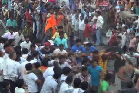 नगर निगम की लापरवाही से 24 बच्चों की जान खतरे में नगर निगम की लापरवाही से 24 बच्चों की जान खतरे में