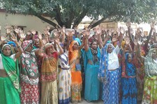 कानपुर हत्या: ग्रामीणों ने किया एसएसपी ऑफिस का घेराव