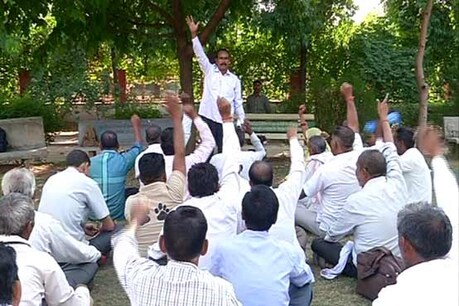 जानिए क्यों लग सकता है सरिस्का और रणथंभौर पर ताला जानिए क्यों लग सकता है सरिस्का और रणथंभौर पर ताला