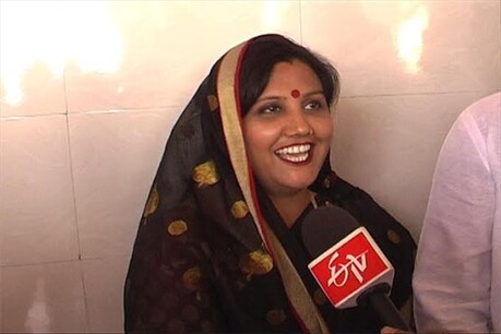 पंचायत चुनाव में मुलायम और संगीत सोम के रिश्तेदारों को मिली पटखनी पंचायत चुनाव में मुलायम और संगीत सोम के रिश्तेदारों को मिली पटखनी