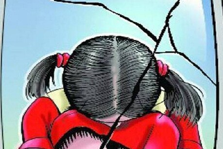 नाबालिग प्लेयर से बार-बार बलात्कार करने वाला कराटे कोच गिरफ्तार नाबालिग प्लेयर से बार-बार बलात्कार करने वाला कराटे कोच गिरफ्तार