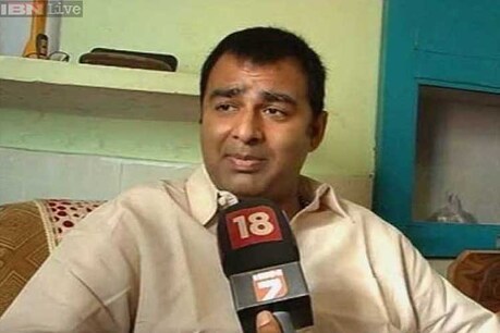 संगीत सोम को ISIS की धमकी, मेरे लड़ाके भारत पहुंच गए हैं, जल्द तुम्हें उड़ा देंगे संगीत सोम को ISIS की धमकी, मेरे लड़ाके भारत पहुंच गए हैं, जल्द तुम्हें उड़ा देंगे