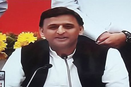 गंगा सफाई पर कुछ नहीं किया मोदी सरकार ने : अखिलेश गंगा सफाई पर कुछ नहीं किया मोदी सरकार ने : अखिलेश